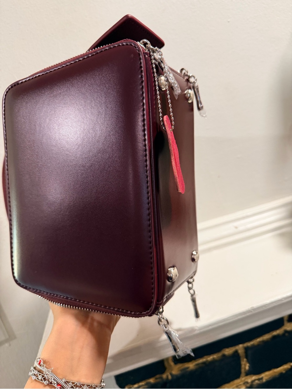Vintage genuine leather Structured Leather Crossbody Bag in Burgundy - Picture 16 of 17